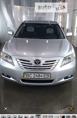 Седан Toyota Camry 2008 в Львові