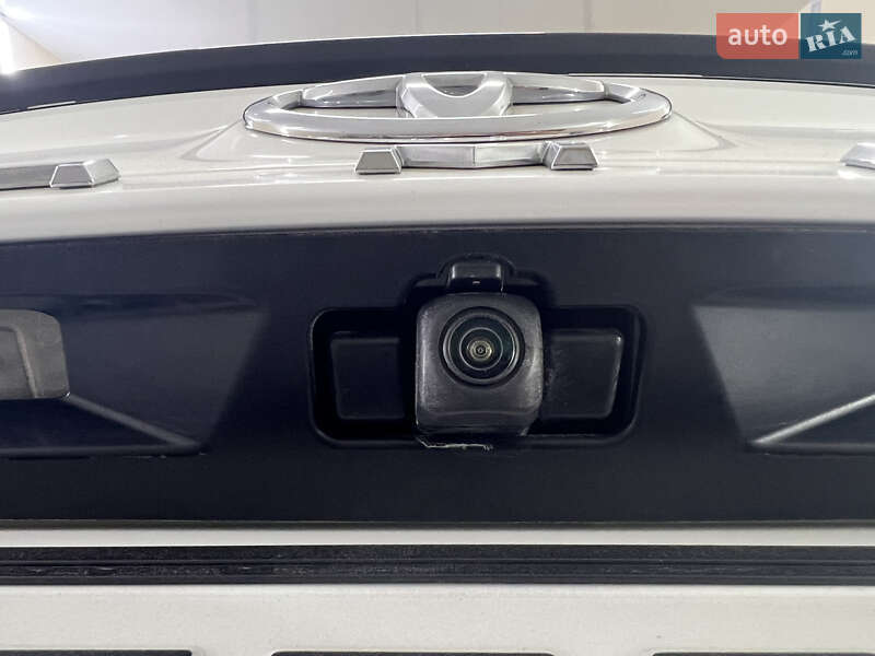 Седан Toyota Camry 2017 в Хмельницькому