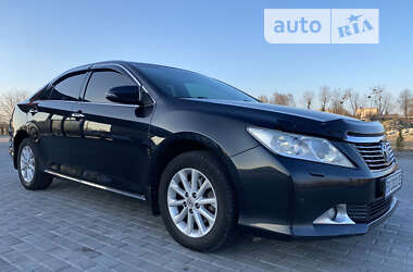 Седан Toyota Camry 2011 в Золочеві