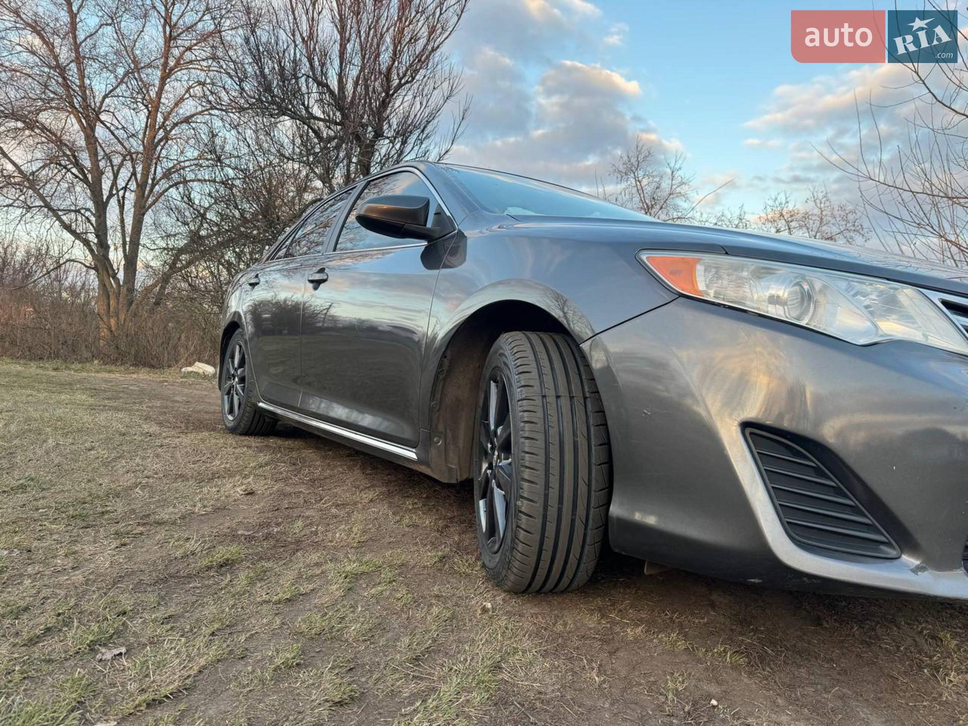2014 Toyota Camry - фото 1