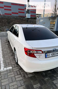 Седан Toyota Camry 2012 в Києві