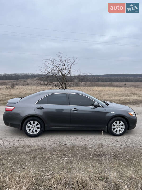 Седан Toyota Camry 2006 в Харькове