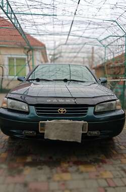 Седан Toyota Camry 1997 в Болграде