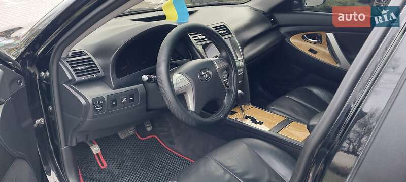 Седан Toyota Camry 2007 в Одессе