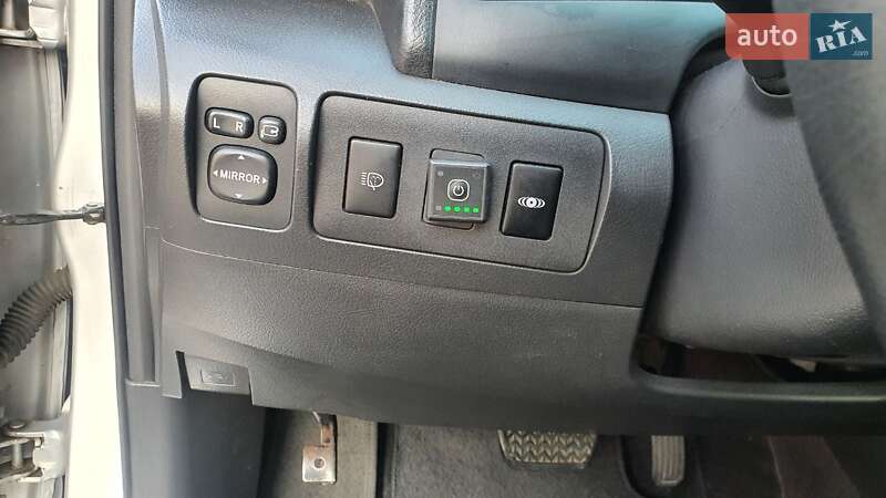 Седан Toyota Camry 2008 в Черновцах