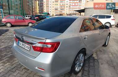Седан Toyota Camry 2011 в 