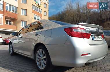 Седан Toyota Camry 2011 в 