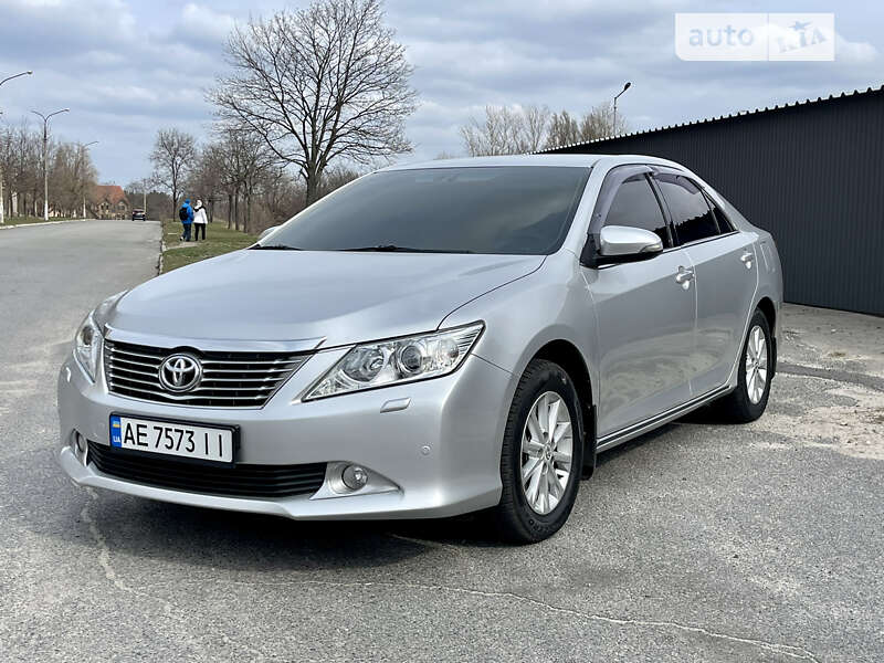 Toyota Camry 2011