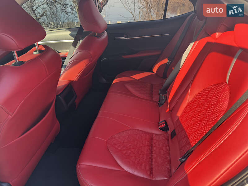 Седан Toyota Camry 2021 в Днепре фото 13 Седан Toyota Camry 2021 в Днепре