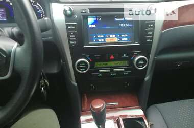 Седан Toyota Camry 2013 в Киеве