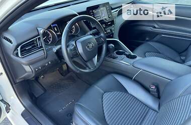 Седан Toyota Camry 2021 в Вінниці
