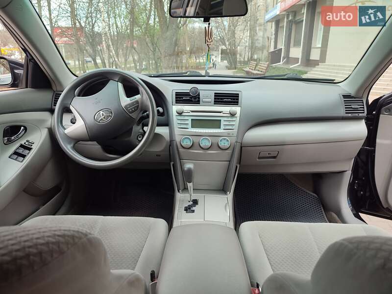 Седан Toyota Camry 2008 в Вінниці