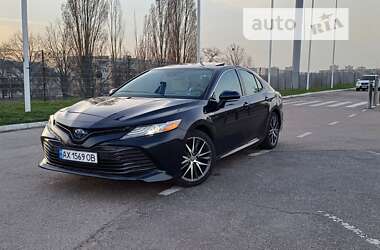 Седан Toyota Camry 2021 в Харькове