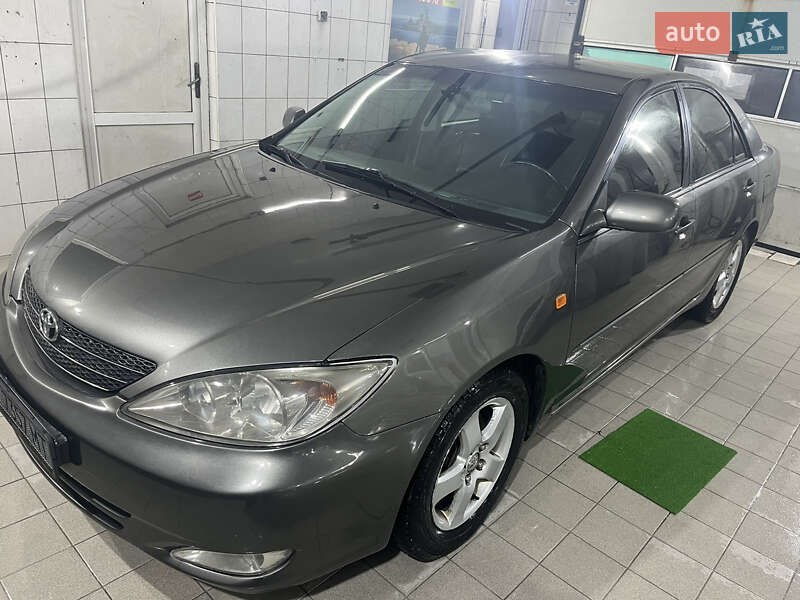 Седан Toyota Camry 2001 в Києві