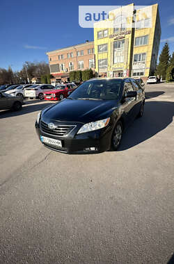 Седан Toyota Camry 2008 в Кременчуге