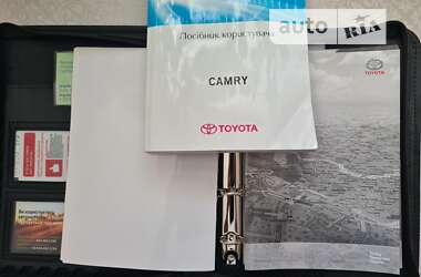Седан Toyota Camry 2012 в Тульчине