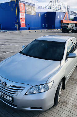 Седан Toyota Camry 2006 в Виннице