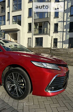 Седан Toyota Camry 2021 в Києві