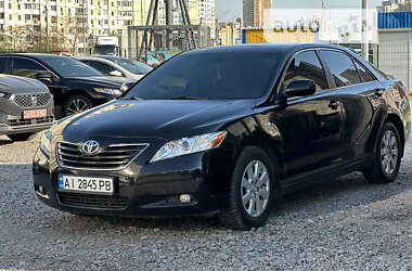 Седан Toyota Camry 2007 в Киеве