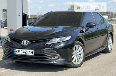 Седан Toyota Camry 2020 в Днепре