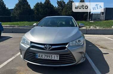 Седан Toyota Camry 2015 в Полтаве