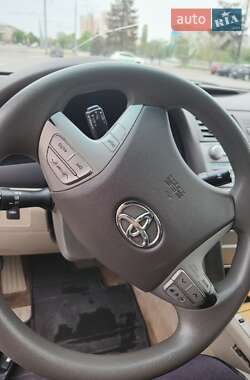 Седан Toyota Camry 2007 в 