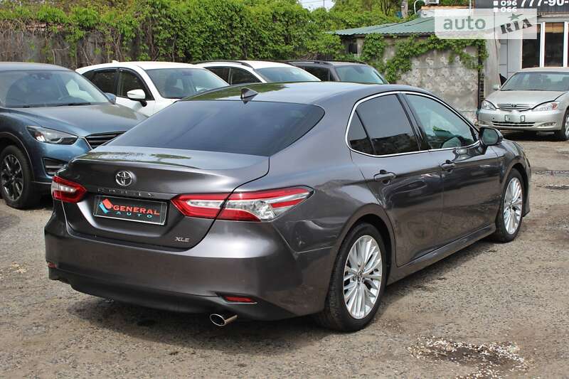 Седан Toyota Camry 2018 в Одесі