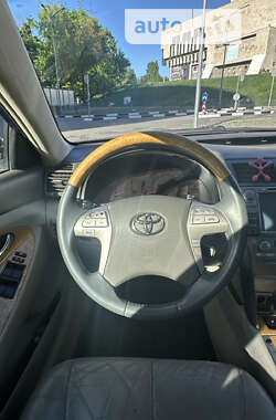 Седан Toyota Camry 2007 в Харькове