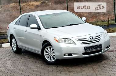 Седан Toyota Camry 2008 в Жовтих Водах