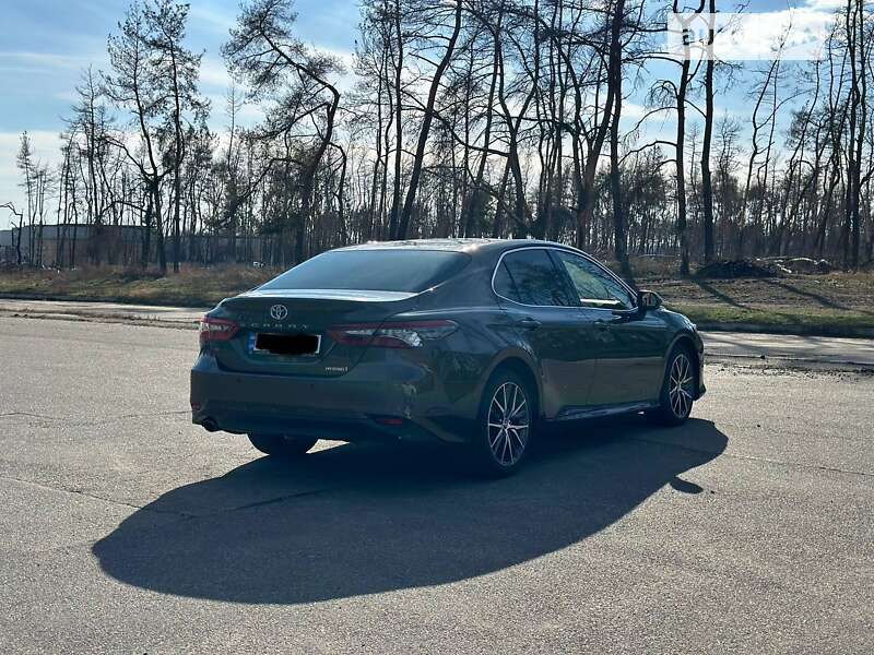Седан Toyota Camry 2022 в Харькове