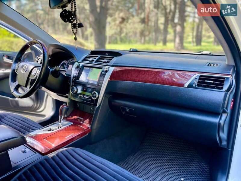 Седан Toyota Camry 2013 в Горишних Плавнях фото 11 Седан Toyota Camry 2013 в Горишних Плавнях
