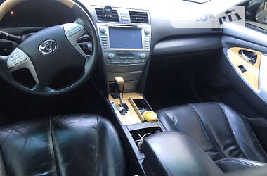 Седан Toyota Camry 2007 в Хмельницком