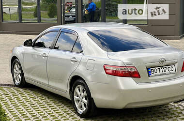 Седан Toyota Camry 2009 в Тернополі