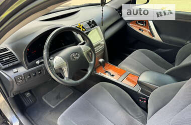 Седан Toyota Camry 2009 в Тернополе