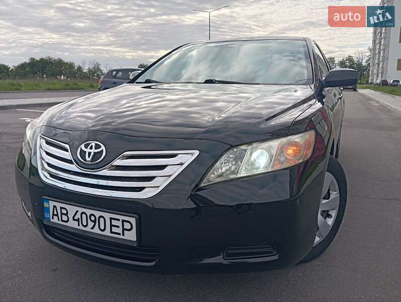 Седан Toyota Camry 2008 в Вінниці