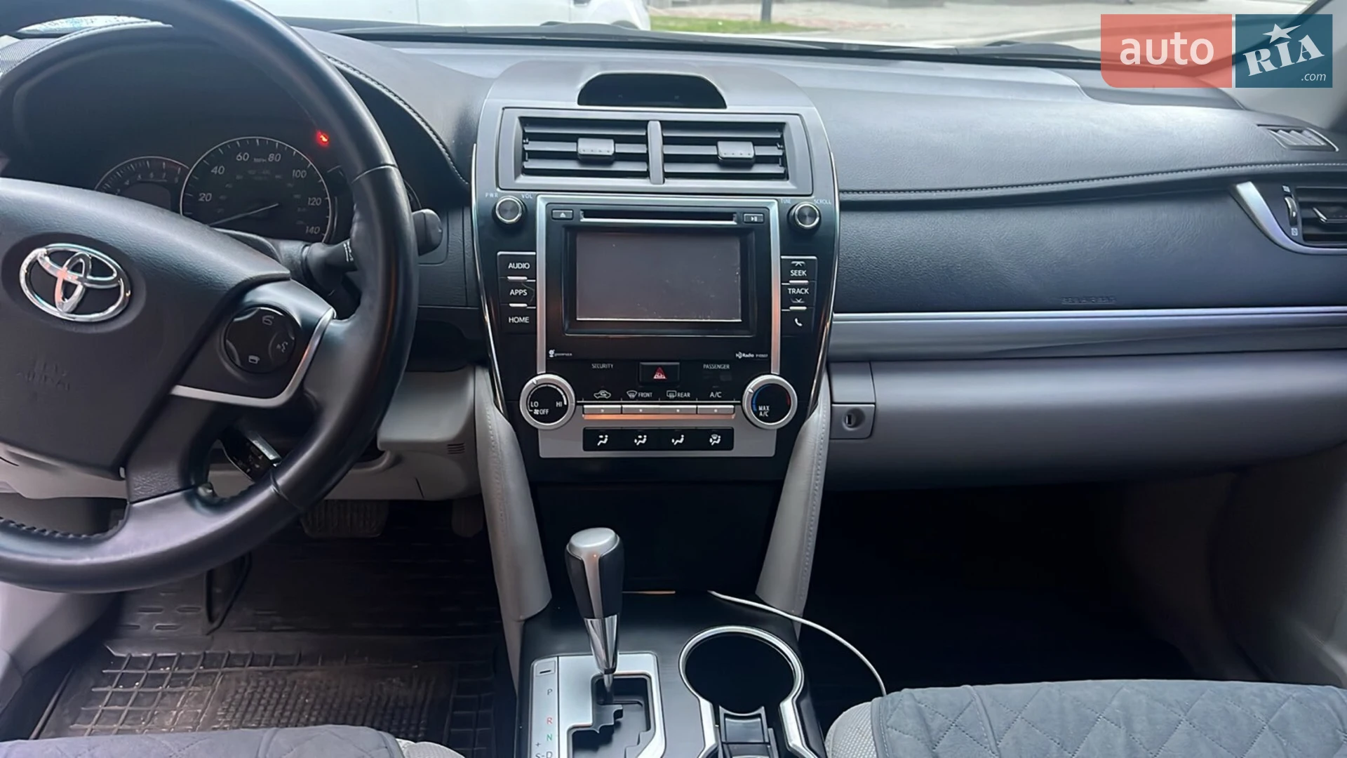 2014 Toyota Camry - мініатюра 14
