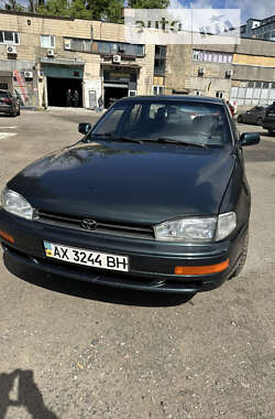 Седан Toyota Camry 1995 в Києві