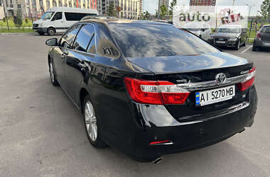 Седан Toyota Camry 2011 в Києві