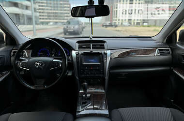 Седан Toyota Camry 2014 в Киеве