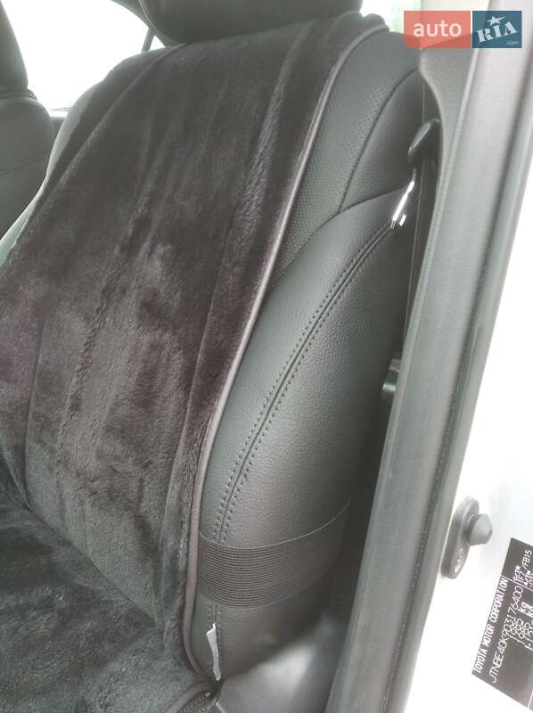 Седан Toyota Camry 2008 в Чернигове