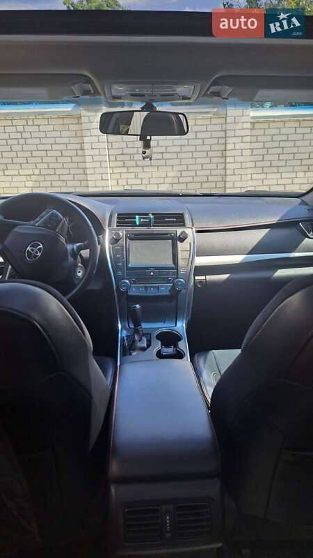 Седан Toyota Camry 2017 в Кропивницькому