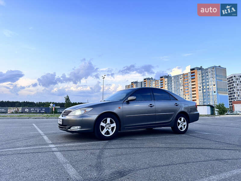 Toyota Camry 2002