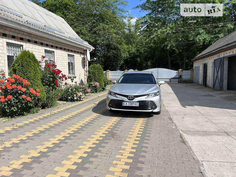 Седан Toyota Camry 2018 в Черкассах фото 19 Седан Toyota Camry 2018 в Черкассах