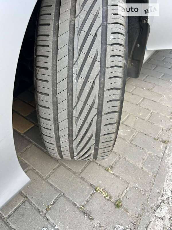 Седан Toyota Camry 2018 в Черкассах фото 24 Седан Toyota Camry 2018 в Черкассах