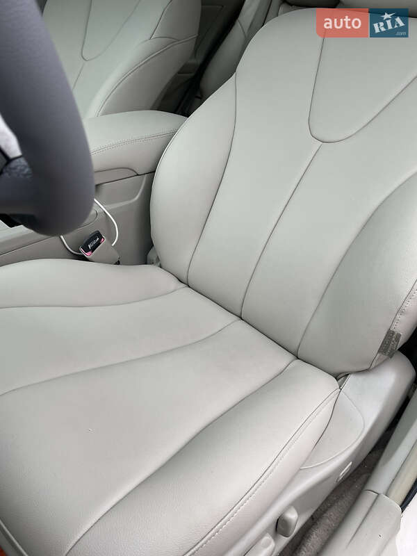 Седан Toyota Camry 2007 в Кропивницком