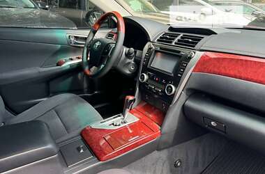 Седан Toyota Camry 2011 в 