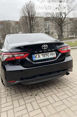 Седан Toyota Camry 2021 в Луцьку