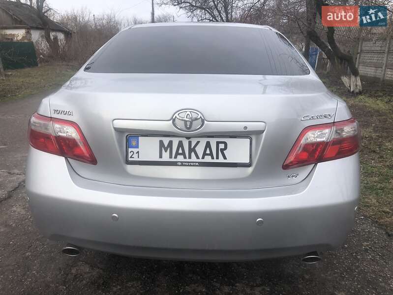 Седан Toyota Camry 2007 в Глобиному