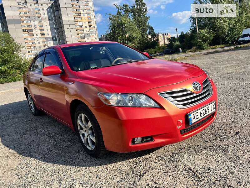 Седан Toyota Camry 2006 в Кривом Роге