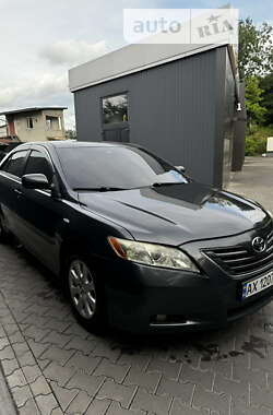 Седан Toyota Camry 2007 в Львове